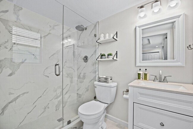 Building Photo - 12538 Westhampton Cir