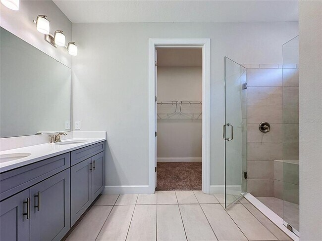 Building Photo - 1057 Umbria Dr