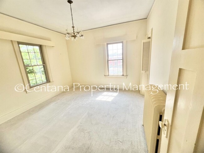 Building Photo - 1340 W Granite St