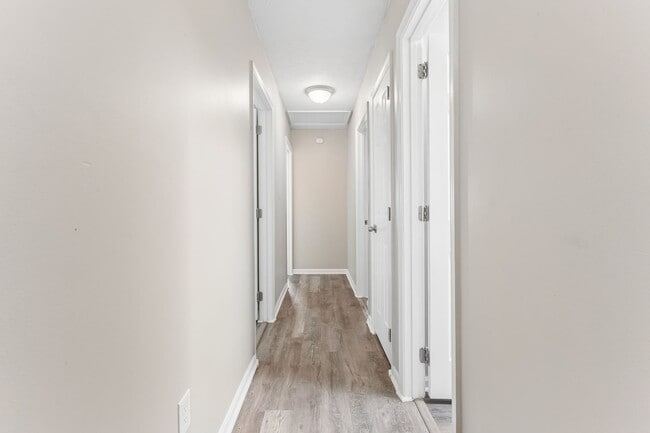 Building Photo - 5 Longleaf Ct