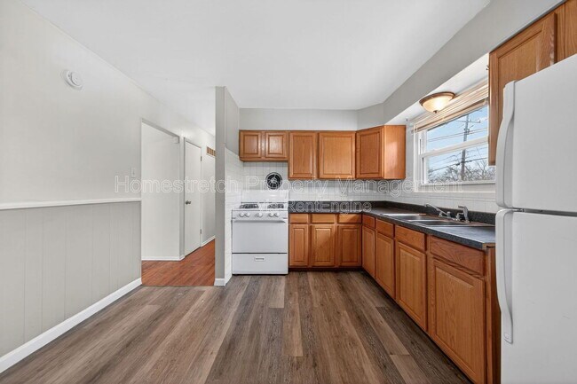 Building Photo - 10412 Gardo Ct