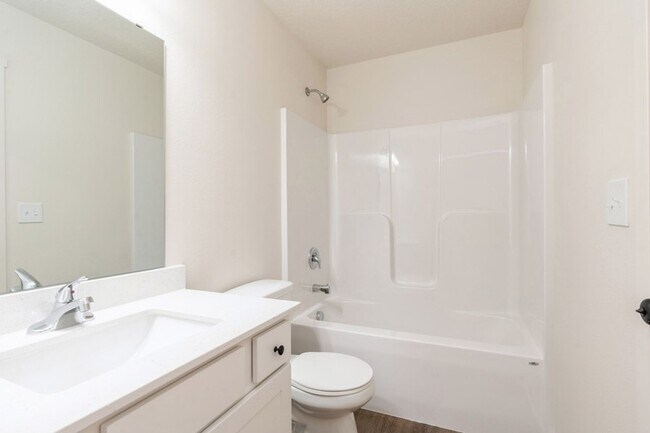 Building Photo - NEW CONSTRUCTION!! 3 Bedroom, 2 Bath Home in Altoona