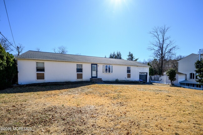 Building Photo - 570 Eltone Rd