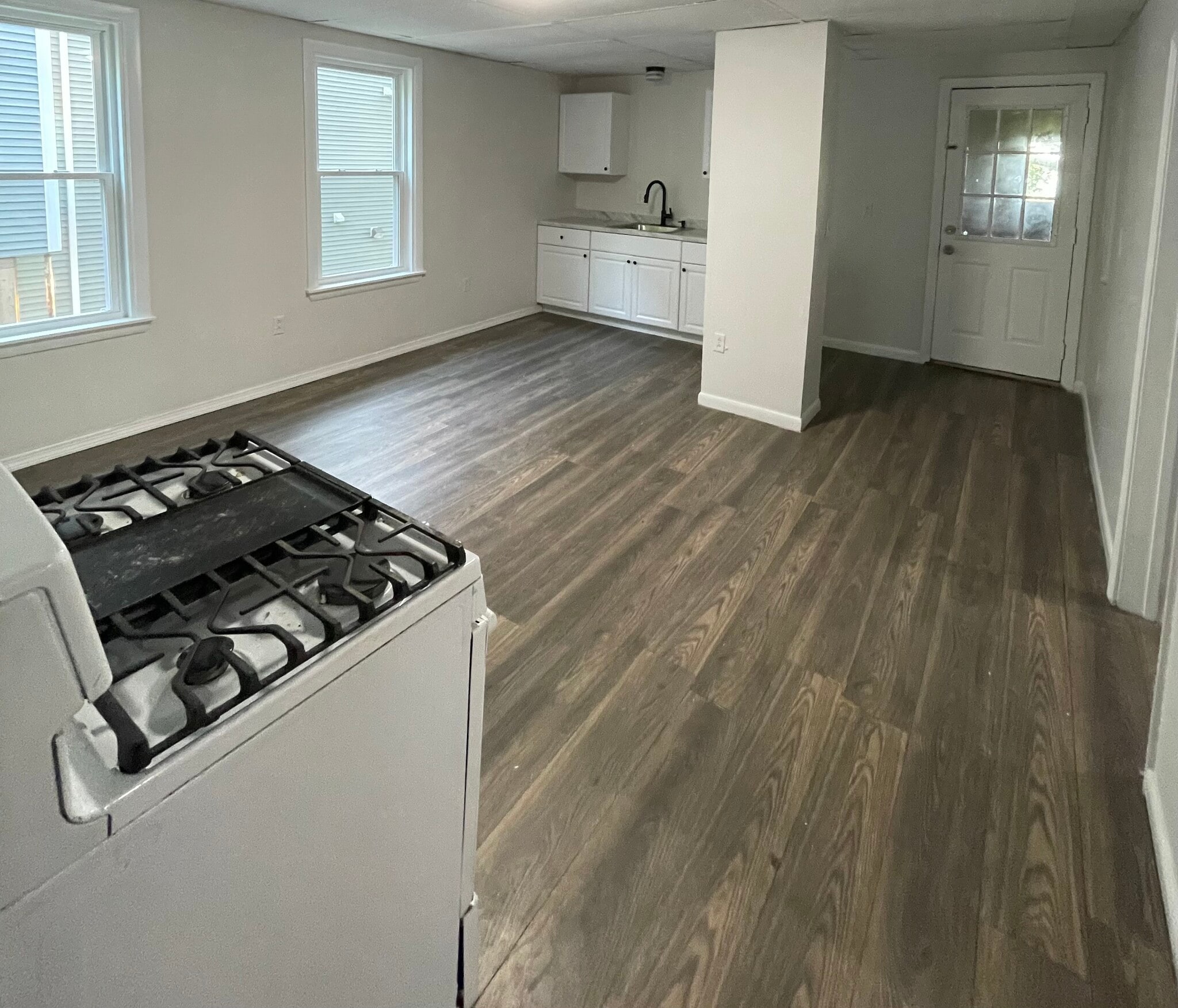 Building Photo - 81 Merrifield St