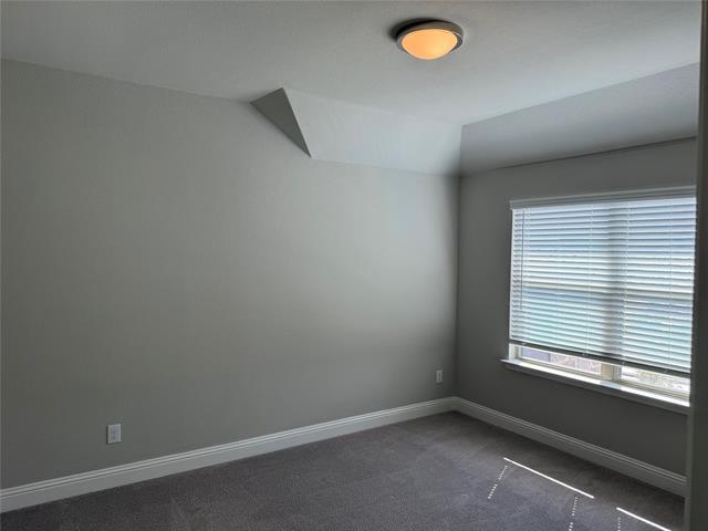 Building Photo - 15718 Tea Tree Rd