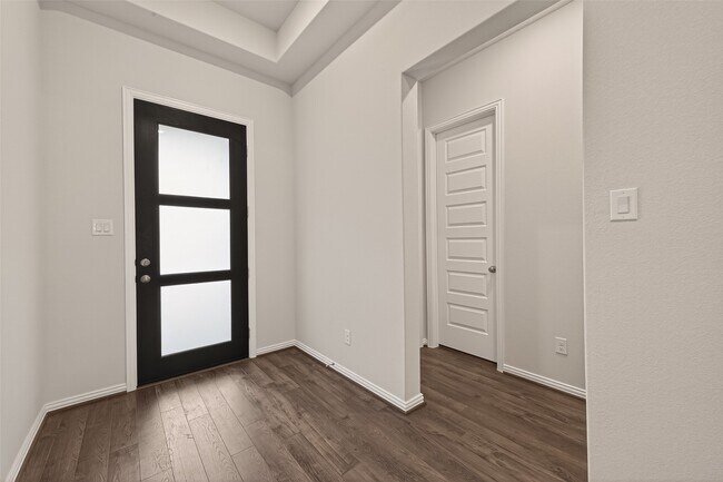 Building Photo - 6123 Severson Lake Ct