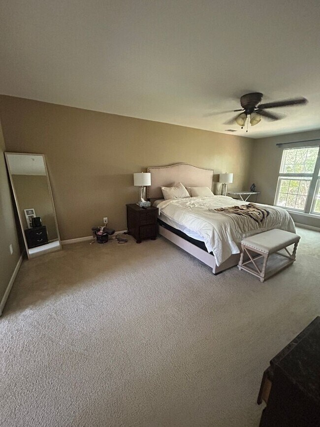 Building Photo - 108 Ivory Glen Ct