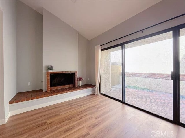 Building Photo - 239 Linwood Ave