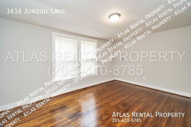 Building Photo - 1616 Jonquil Ln