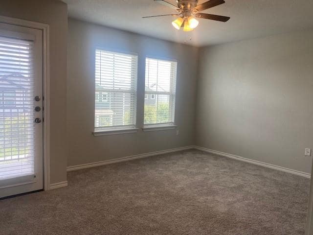 Building Photo - 1749 Yaupon Grove Ln