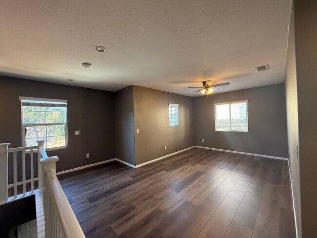 Building Photo - Beautiful Home in the Heart of Perris