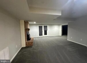 Building Photo - 13216 Chestnut Oak Dr