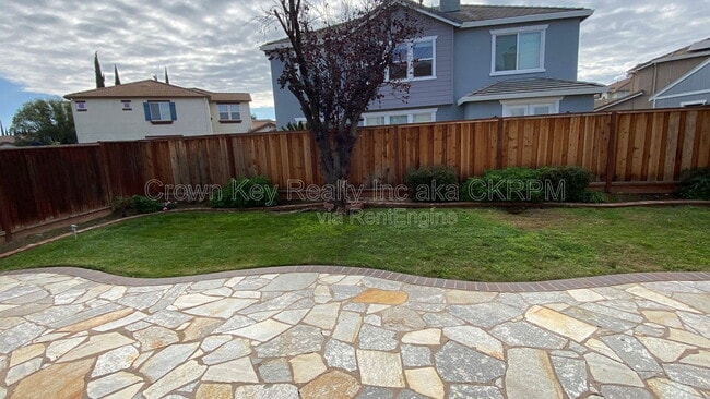 Building Photo - 2978 Jackson Ave