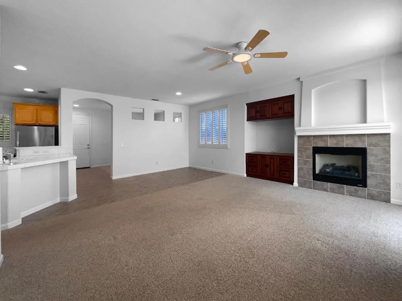 Building Photo - 9752 Sorrena Way