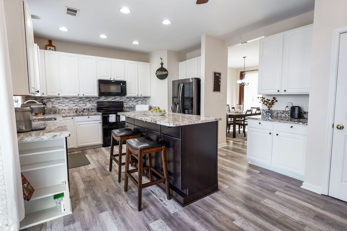 Building Photo - 15575 Catamaran Ct