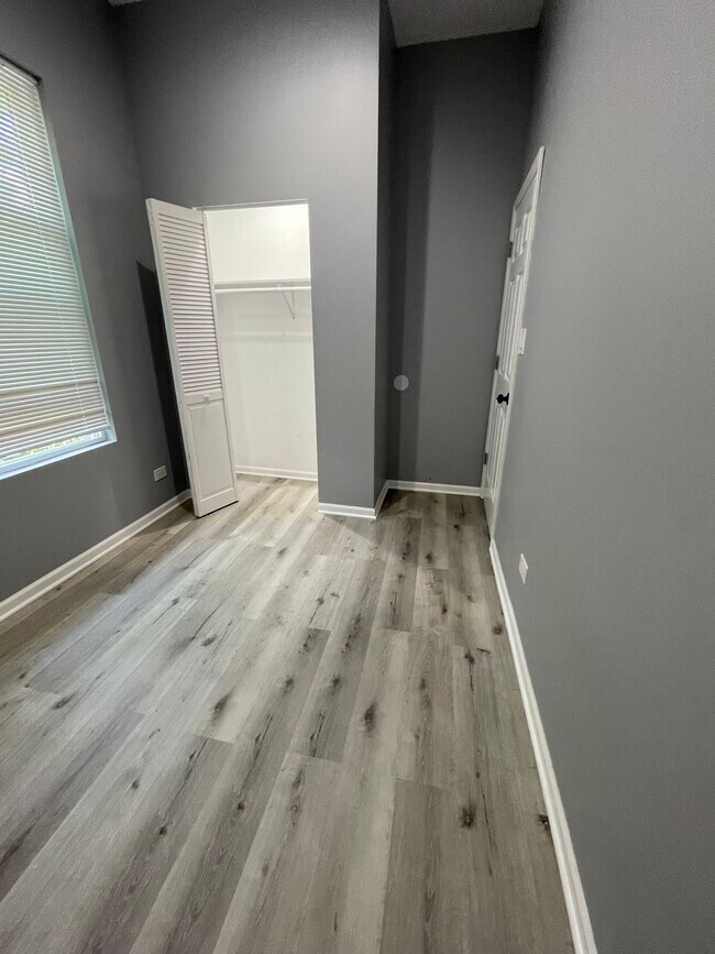 Building Photo - 3130 W Arthington St