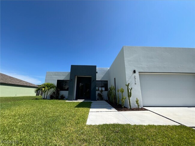 Building Photo - 2716 NW 22nd St