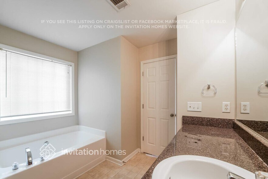 Building Photo - 210 Millstream Ridge