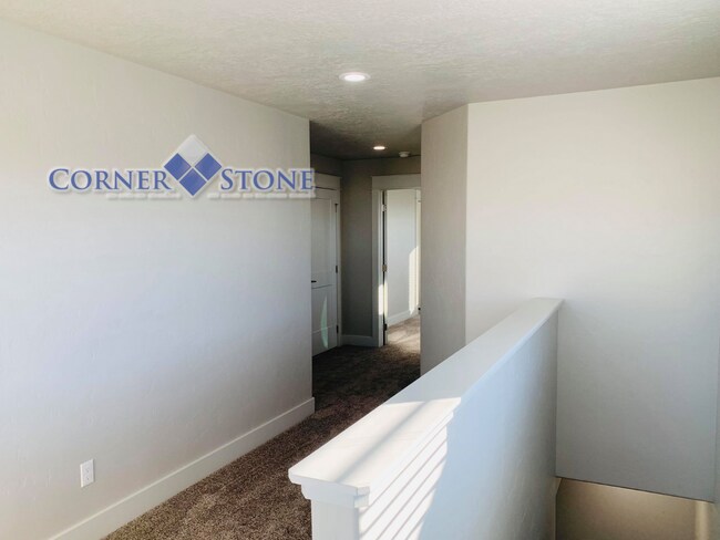 Building Photo - Pet Friendly Home in Boise!!