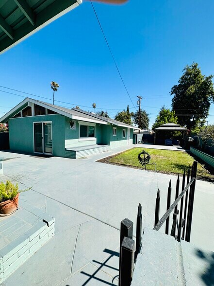 Building Photo - 2707 Cridge St