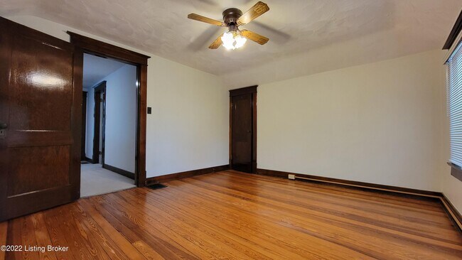 Building Photo - 3812 Taylorsville Rd