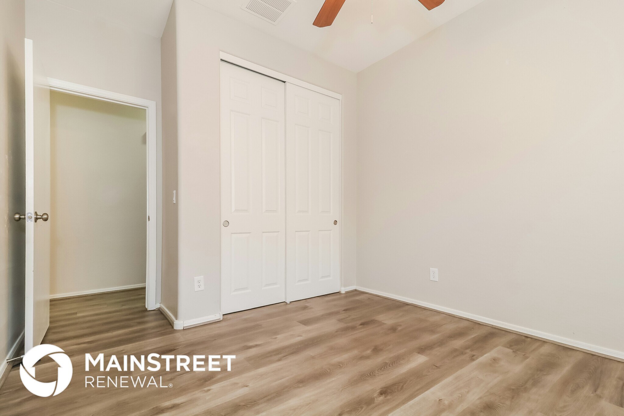 Building Photo - 15220 W Shaw Butte Dr