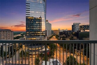 Building Photo - 3324 Peachtree Rd NE