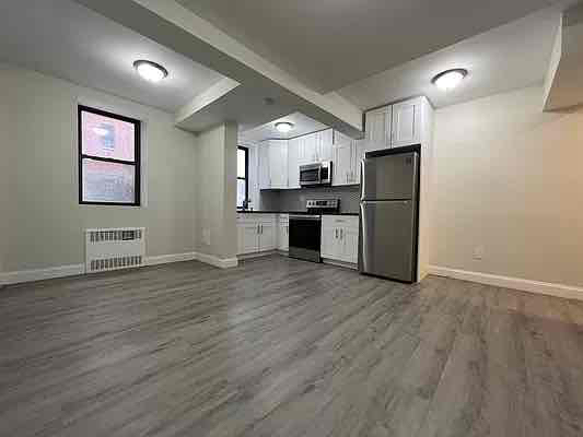 Building Photo - 1122 Ocean Ave