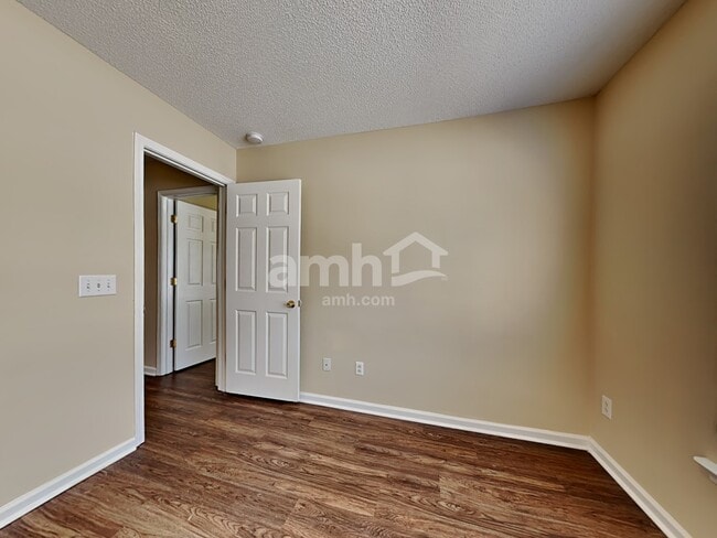 Building Photo - 89 Dovetail Cir