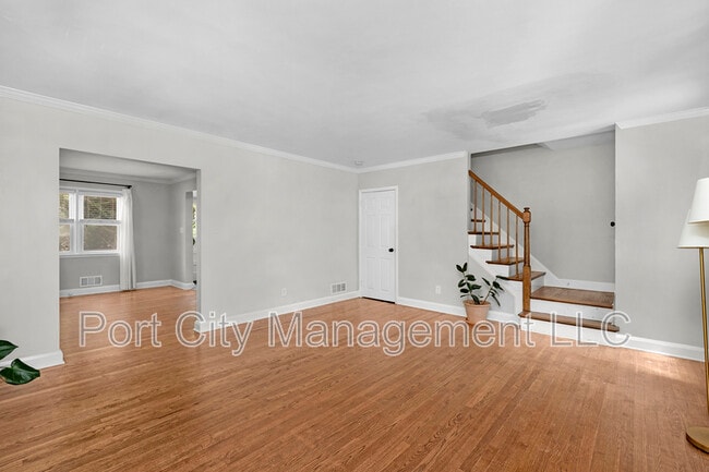Building Photo - 1412 Jeffers Rd