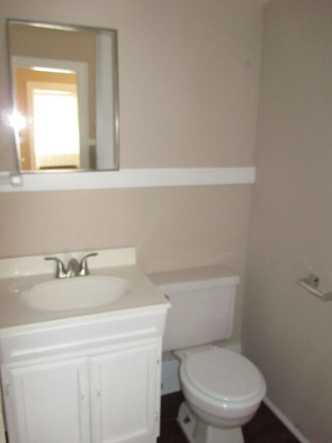 Building Photo - 450 Meigs-VR