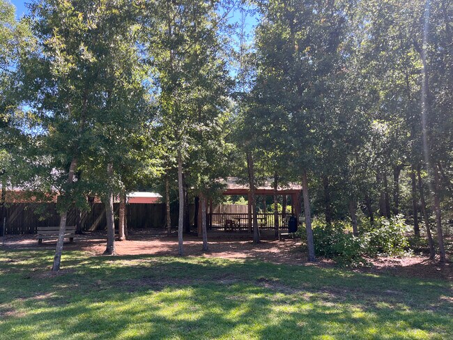 Building Photo - 5236 Peach Dr