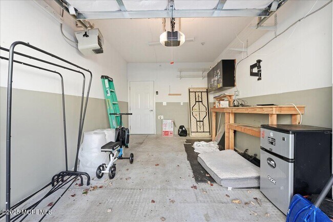 Building Photo - 14 Michael Dr