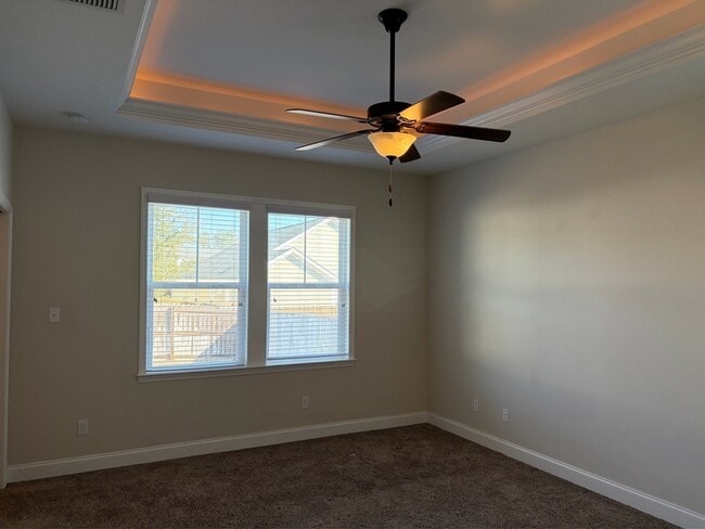 Building Photo - 5081 Bird Nest Trl