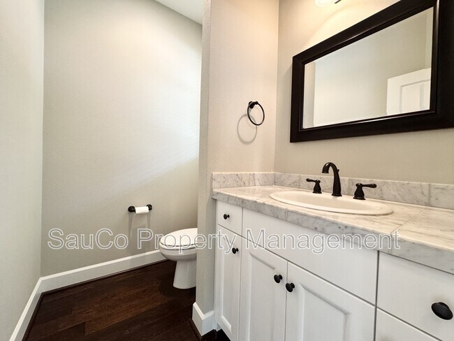 Building Photo - 13257 SW Maplecrest Ct