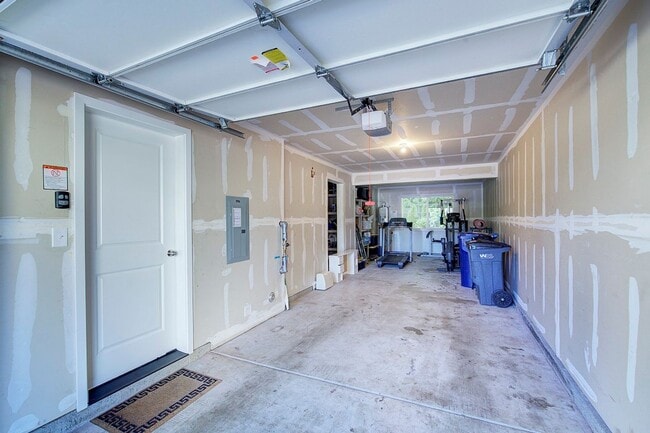 Building Photo - 2Bd/2.25Ba Mill Creek Townhouse