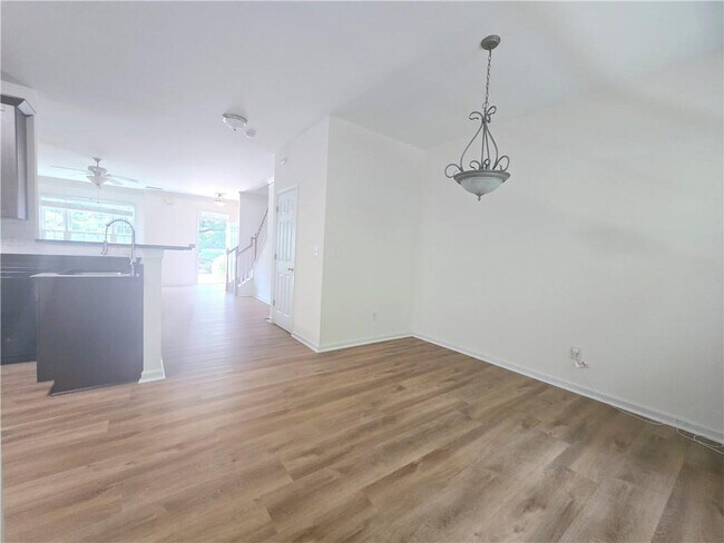 Building Photo - 1318 Guilderoy Ln