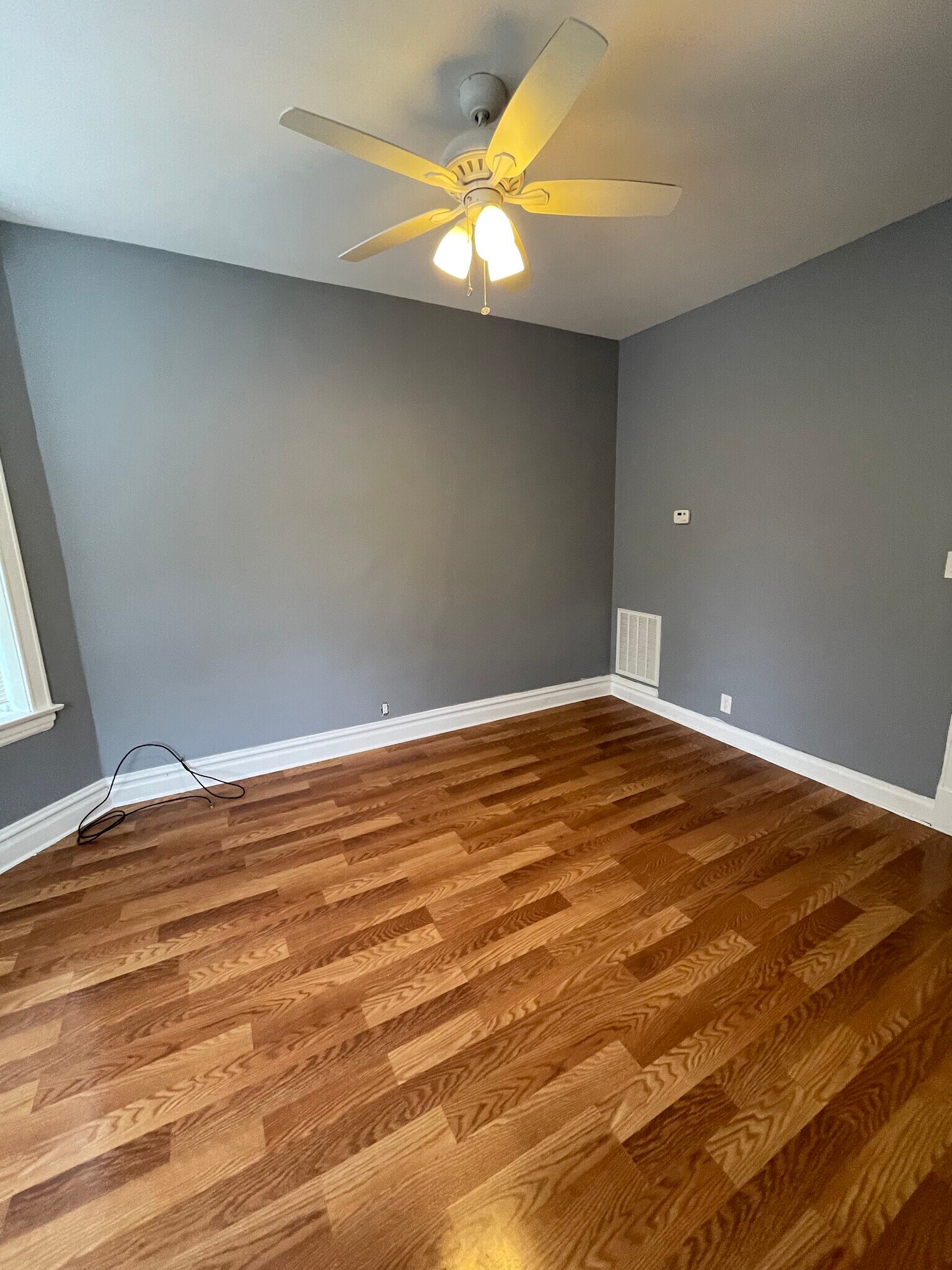 Building Photo - 2532 S Albany Ave