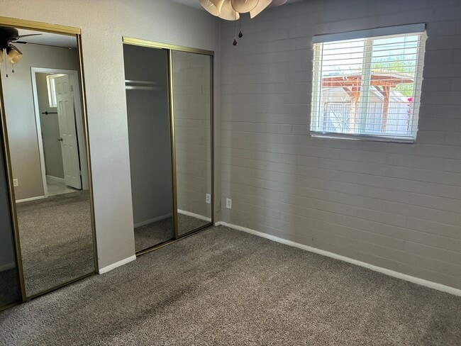 Building Photo - Spacious 4 BR 2BA w/ Large Lot in Paradise Valley!!  Located at 36th St and Greenway