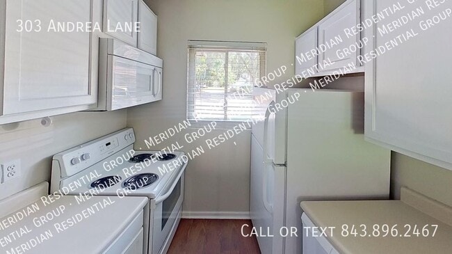 Building Photo - 303 Andrea Ln
