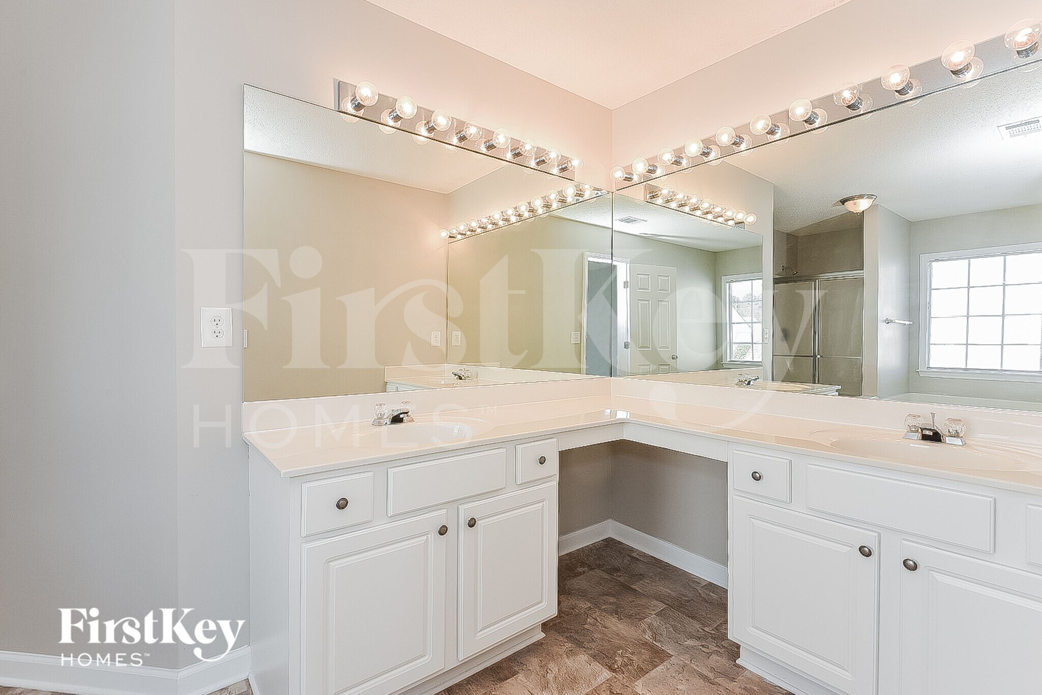 Building Photo - 1020 Dunedin Trail