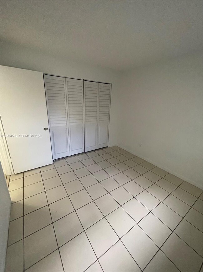 Building Photo - 9700 Hammocks Blvd