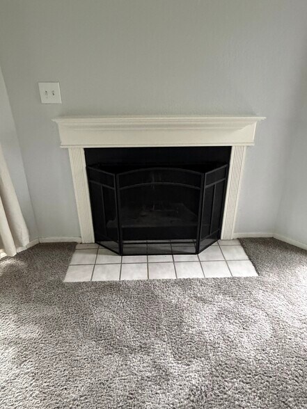 Building Photo - 720 Sunrise Ave