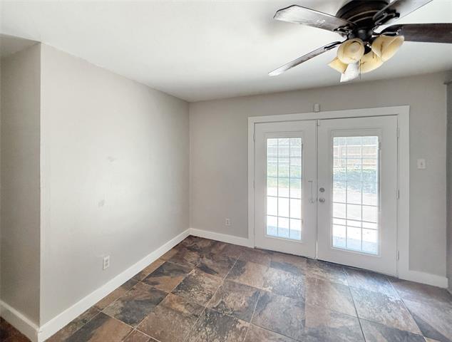 Building Photo - 3533 Antilles Dr
