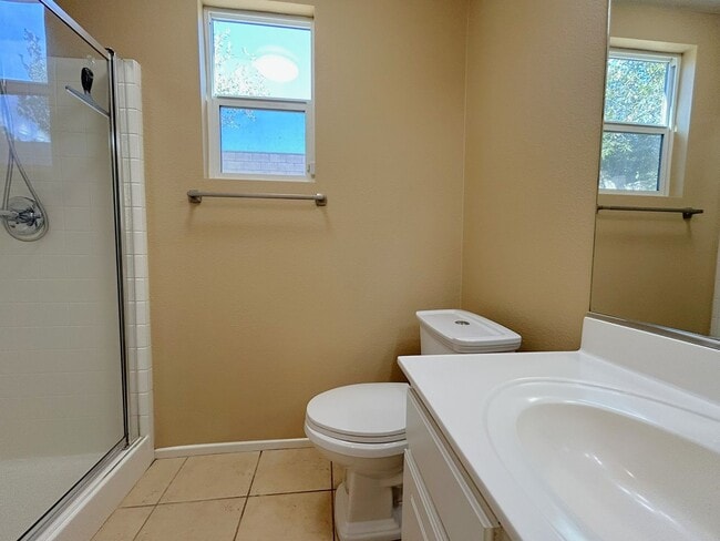 Building Photo - Beautiful, 2-Story 4-Bedroom Home on a Cul...