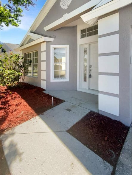 Building Photo - 30406 Arrochar St