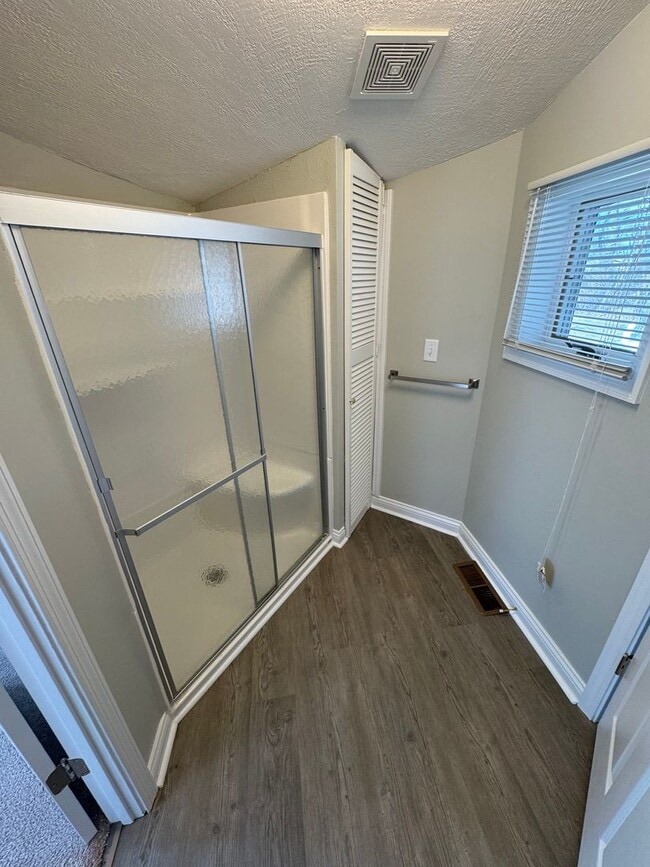 Building Photo - Four Bedroom Available in April - West Lafayette School District