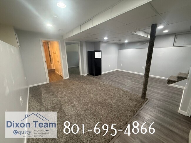 Building Photo - 44 W 150 N