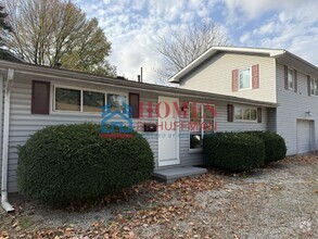 Building Photo - Two Bedroom | Attached Garage