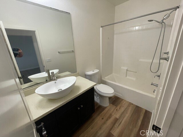Building Photo - 717 S Casita St